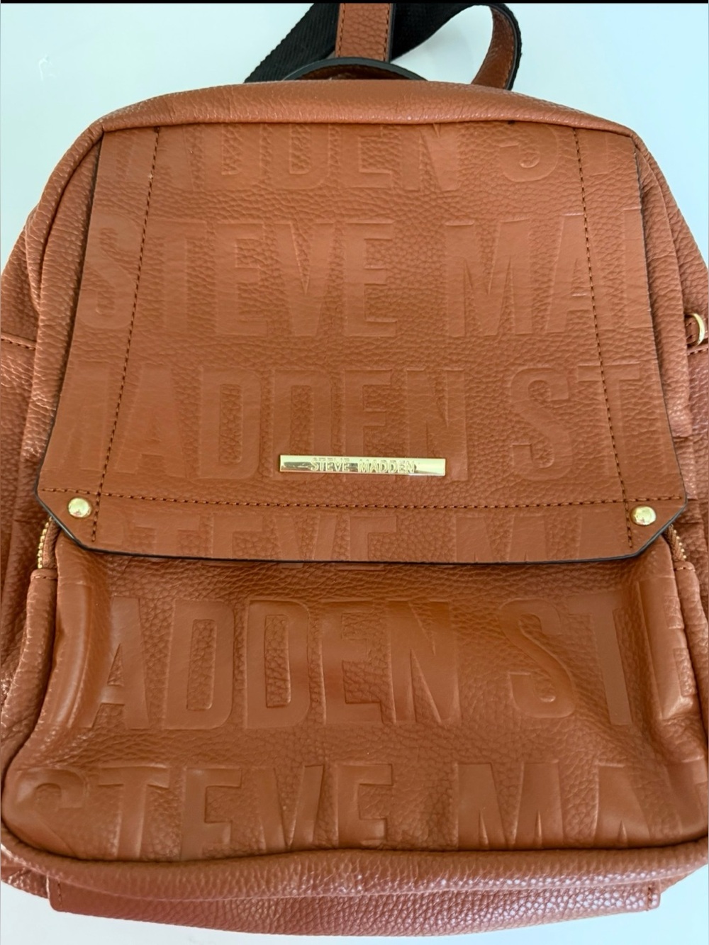 Steve Madden BTAMPA Cognac Brown Embossed Logo Backpack Purse Gold Hardware - Picture 5 of 15